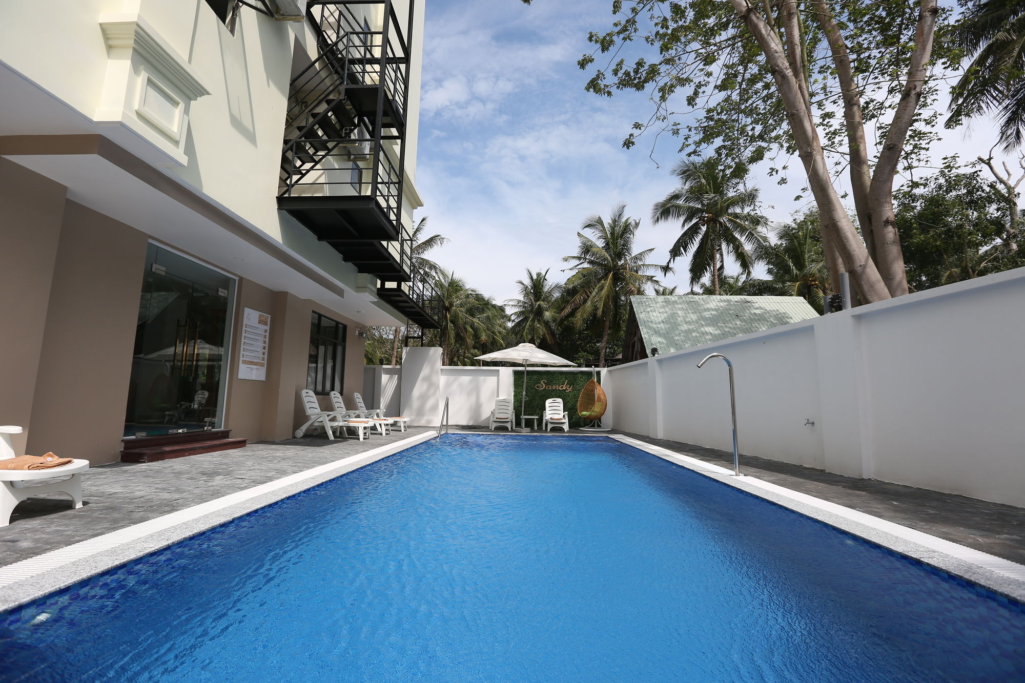 Luxor Boutique Hotel Duong Dong Exterior foto