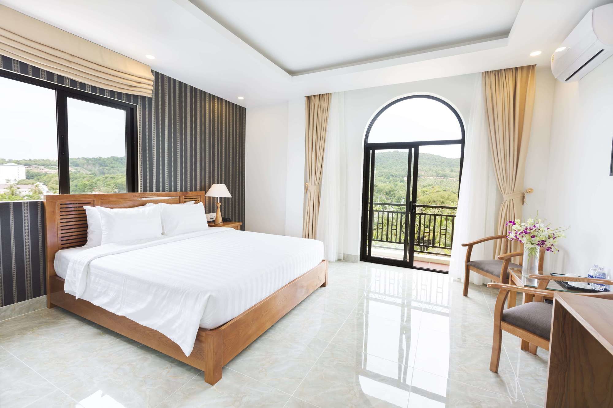 Luxor Boutique Hotel Duong Dong Exterior foto