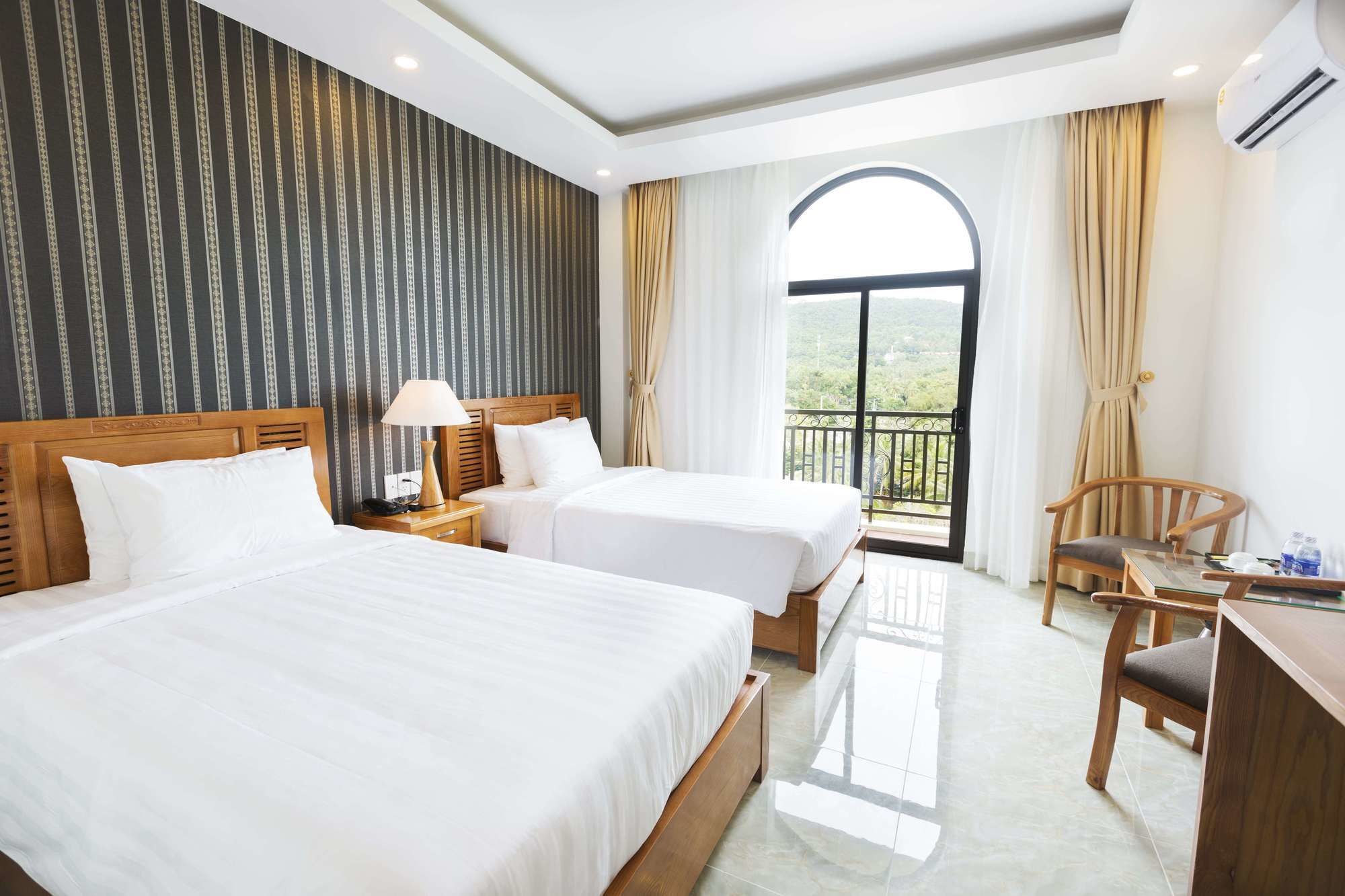 Luxor Boutique Hotel Duong Dong Exterior foto